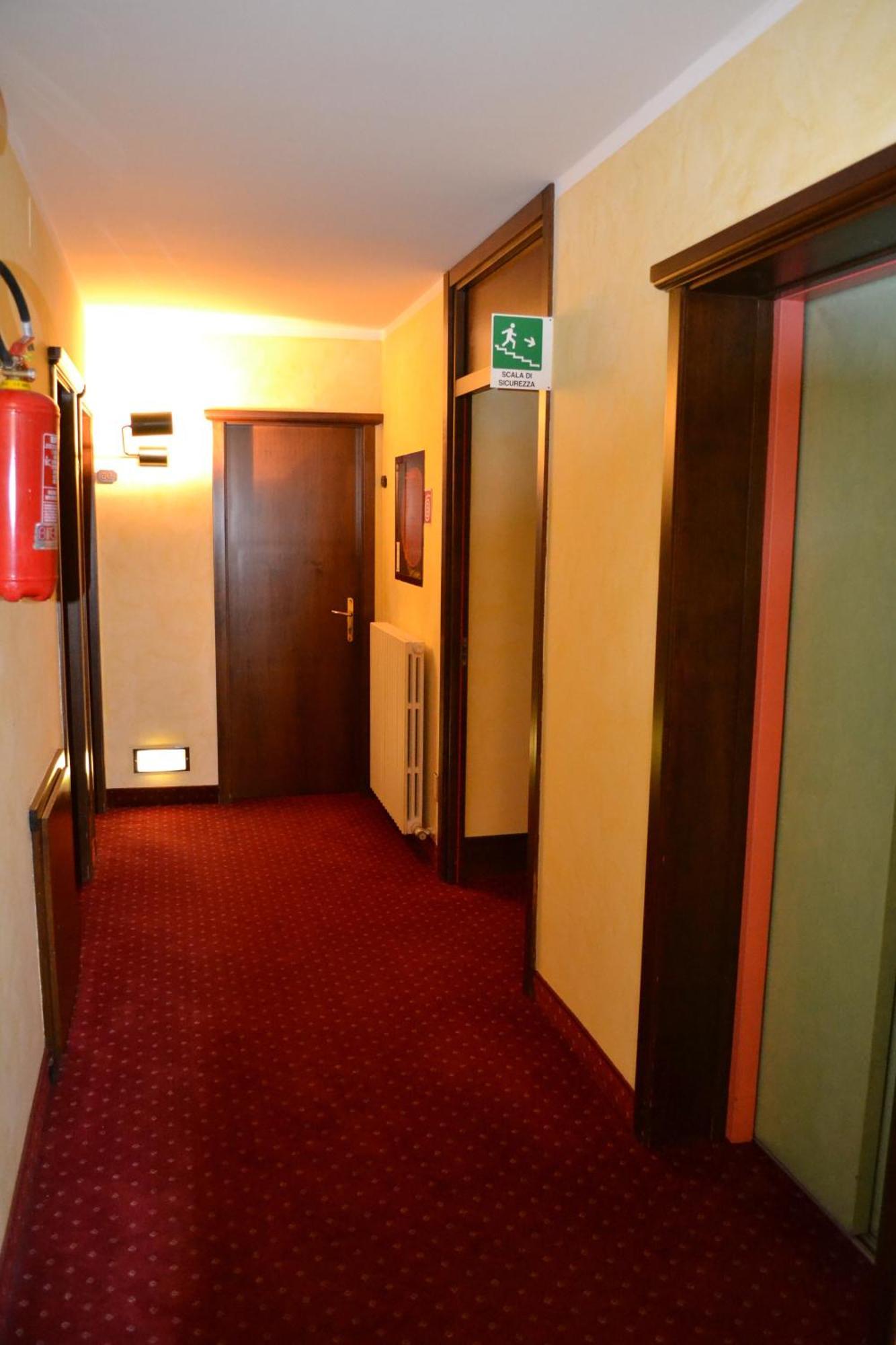 Hotel Binelli Pinzolo Exterior photo